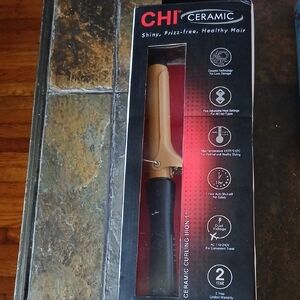 CHI C. eramic 1" Curling Iron - Gold/Black.      D